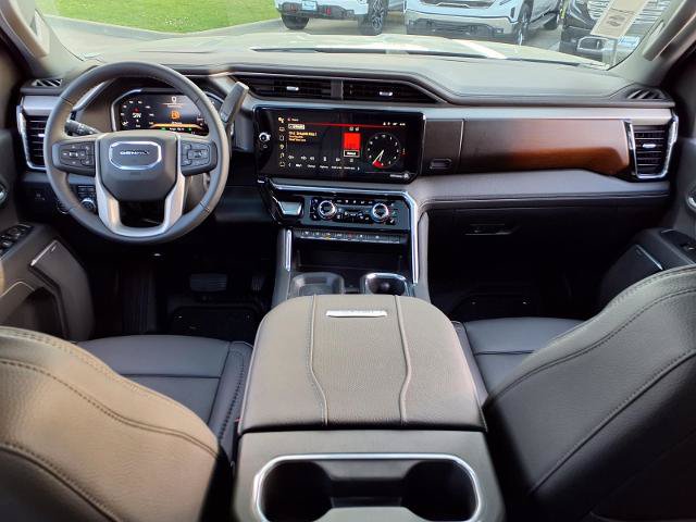 New 2026 GMC Sierra 2500 Denali w/ Denali Reserve Package AWD/4WD image 4