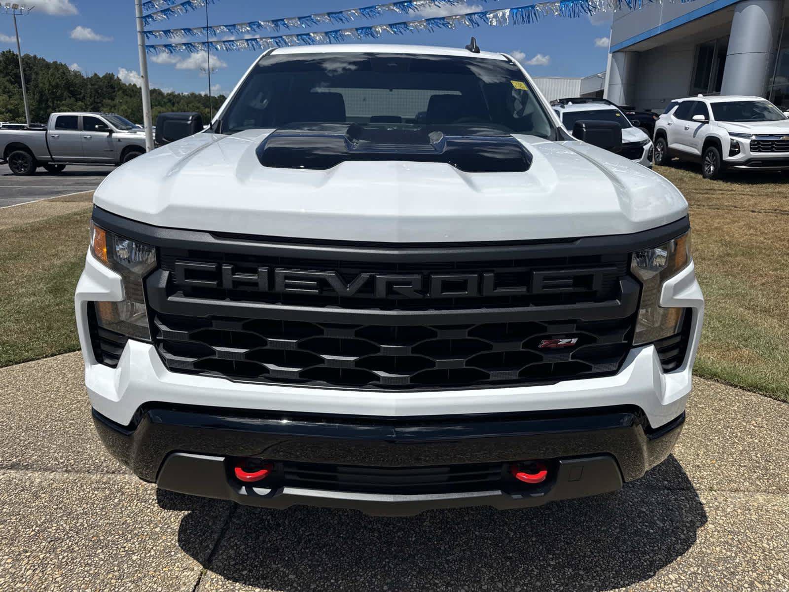 New 2026 Chevrolet Silverado 1500 Custom Trail Boss AWD/4WD image 2