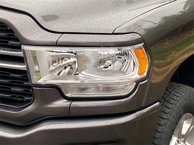 Used 2024 RAM 2500 Big Horn w/ Sport Appearance Package image 5