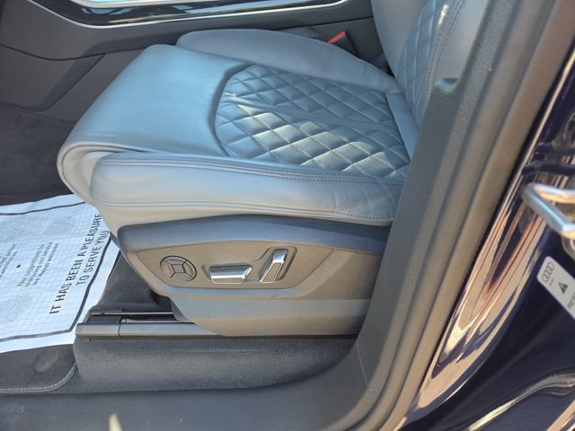 Used 2020 Audi SQ7 Premium Plus w/ Driver Assistance Package AWD/4WD image 24
