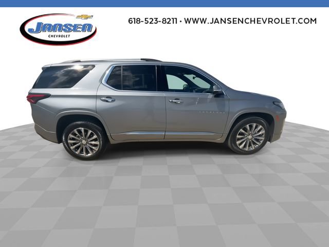 Used 2023 Chevrolet Traverse Premier FWD image 9