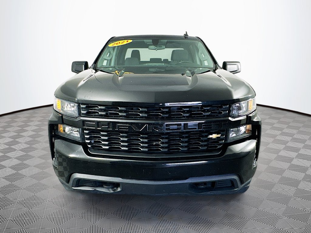 Used 2021 Chevrolet Silverado 1500 Custom AWD/4WD image 4