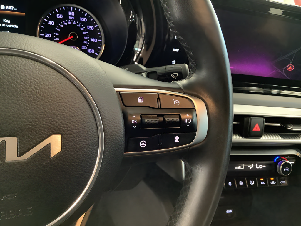 Certified 2023 Kia K5 GT-Line w/ GT-Line Premium Package FWD image 24