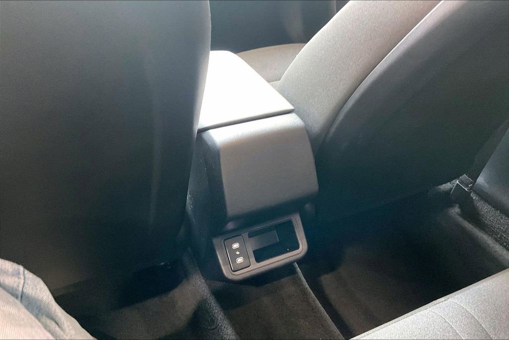 Used 2025 Kia K4 FWD image 15