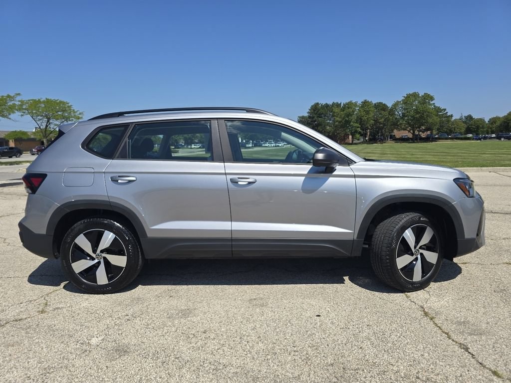 Used 2025 Volkswagen Taos S AWD/4WD image 19
