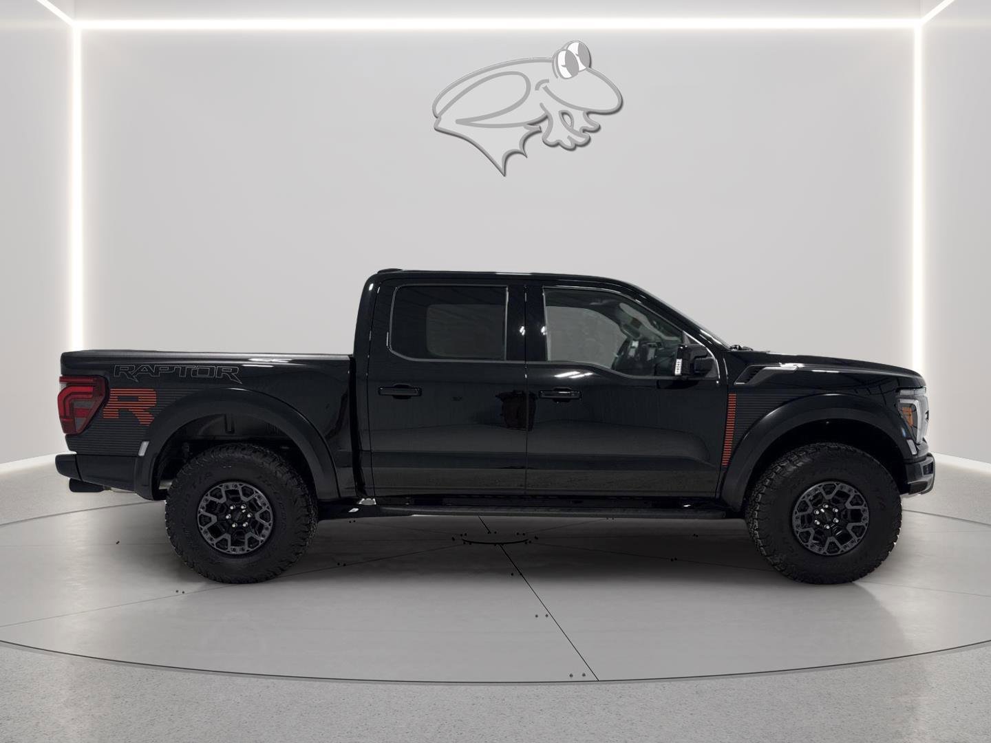 Used 2025 Ford F150 Raptor w/ Equipment Group 803A Raptor R image 7