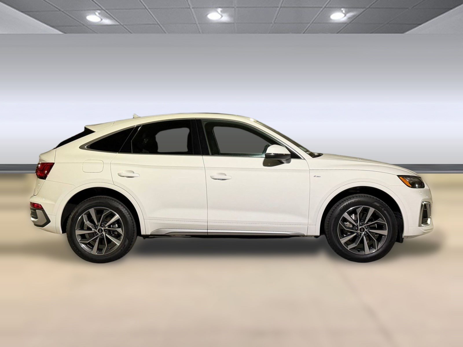 Certified 2023 Audi Q5 2.0T Premium Plus w/ Premium Plus Package image 8