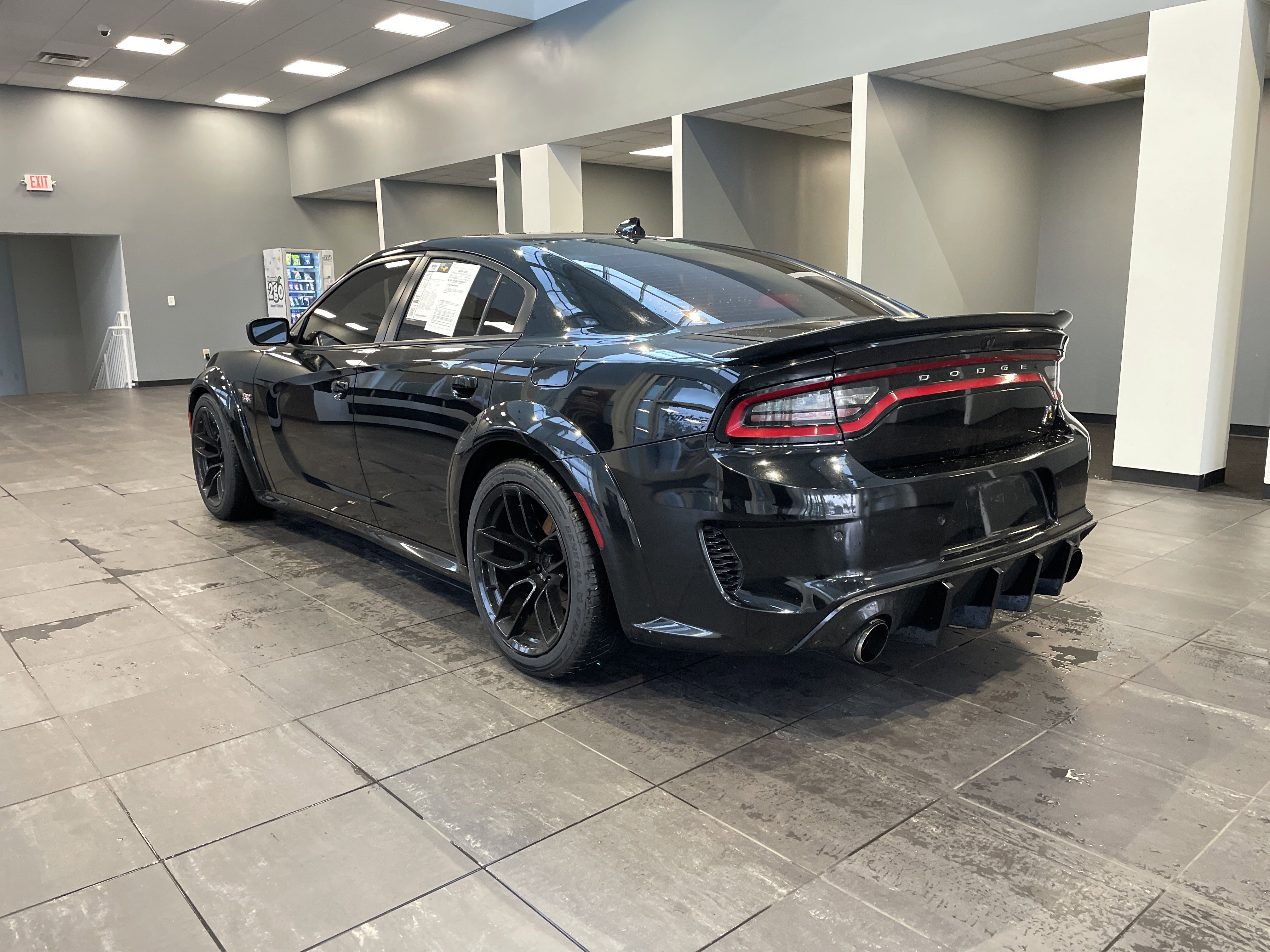 Used 2020 Dodge Charger Scat Pack RWD image 8
