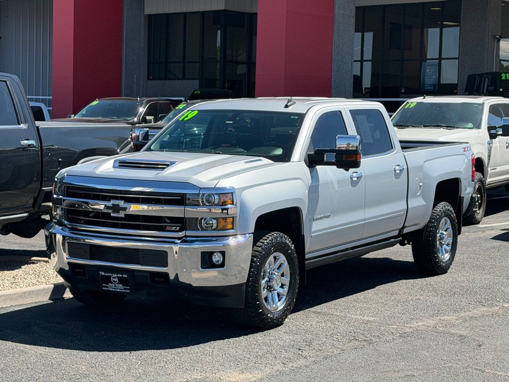 Used 2019 Chevrolet Silverado 2500 LTZ w/ Duramax Plus Package AWD/4WD image 1