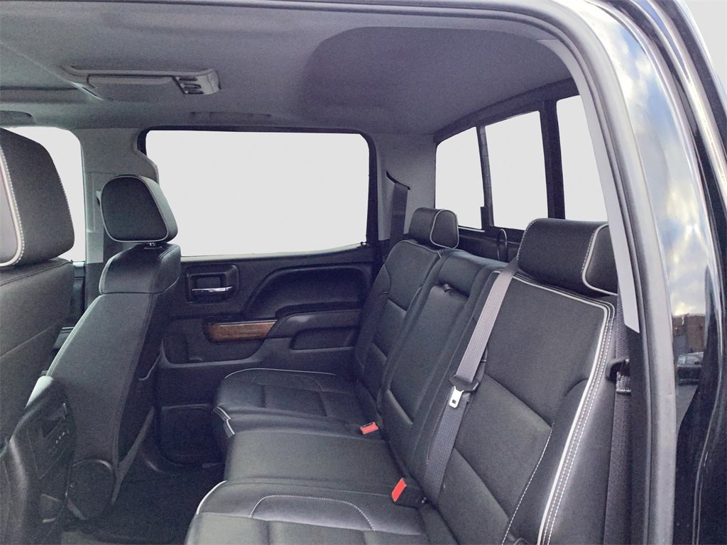 Used 2017 Chevrolet Silverado 1500 High Country image 34