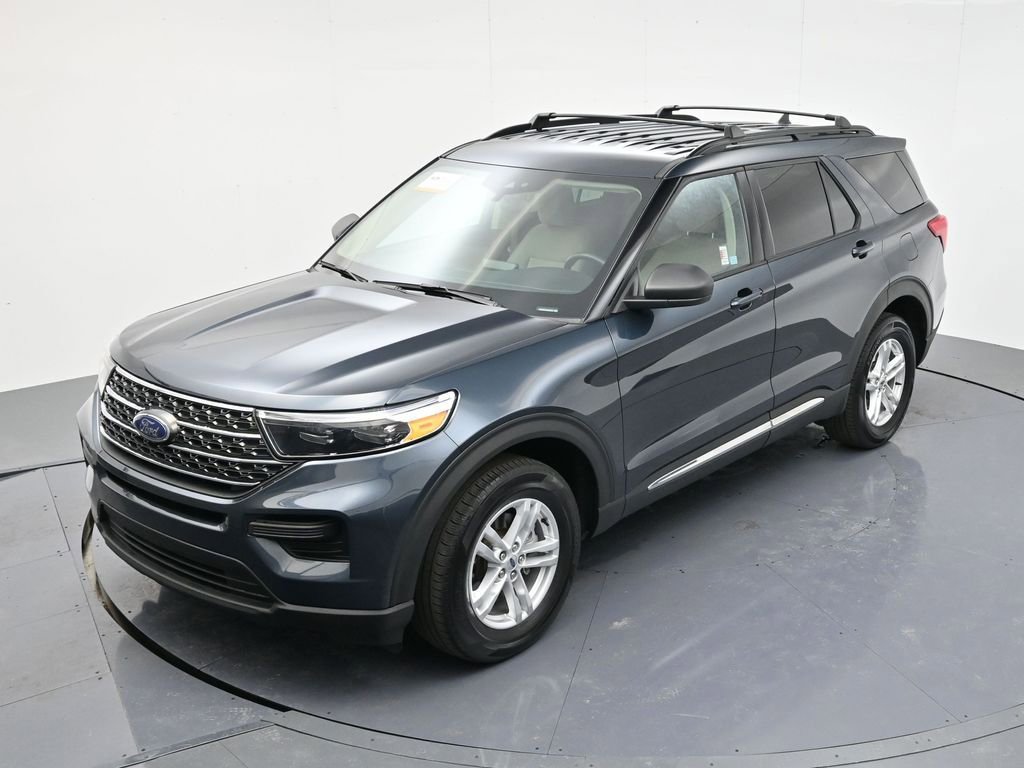 Certified 2022 Ford Explorer XLT w/ Class IV Trailer Tow Package image 42