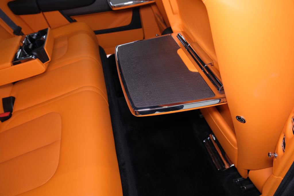 Used 2026 Rolls-Royce Cullinan AWD/4WD image 51
