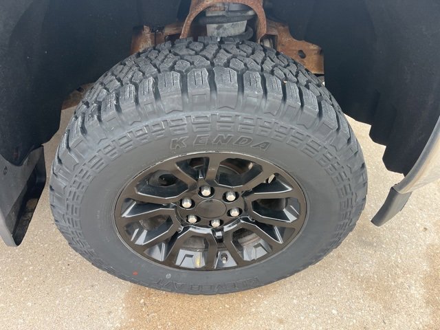 Used 2015 GMC Sierra 1500 SLE w/ SLE Value Package image 60