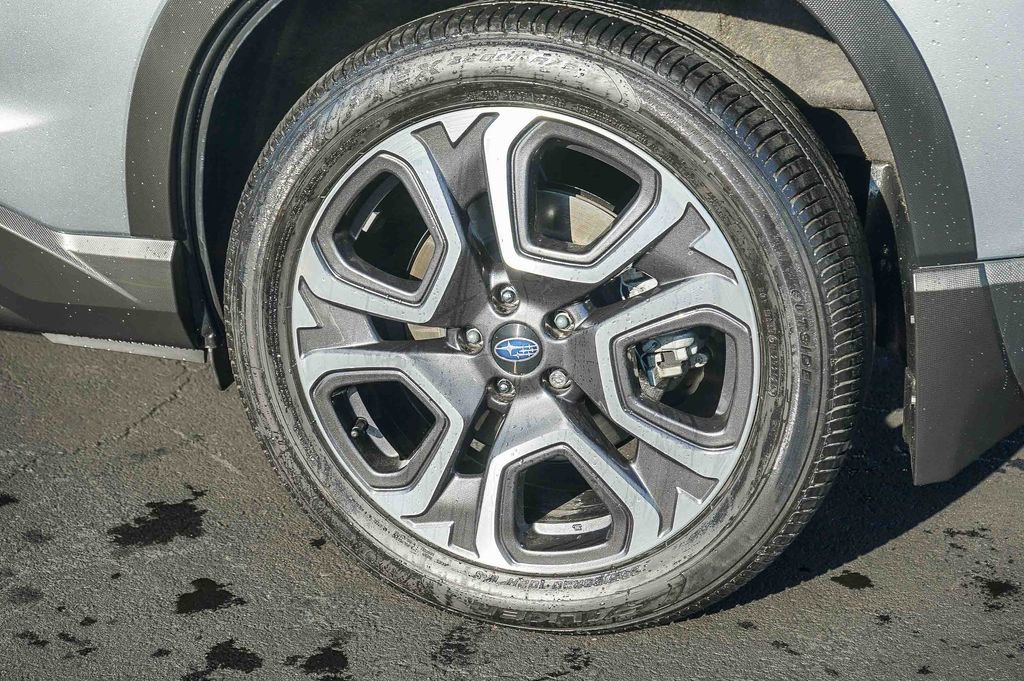 Certified 2024 Subaru Ascent Limited w/ Technology Package image 13