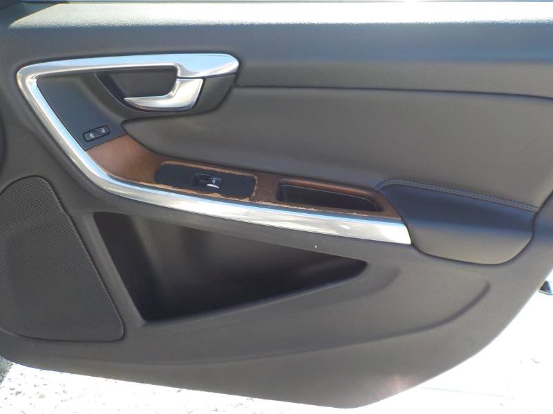 Used 2016 Volvo S60 T5 Premier image 27