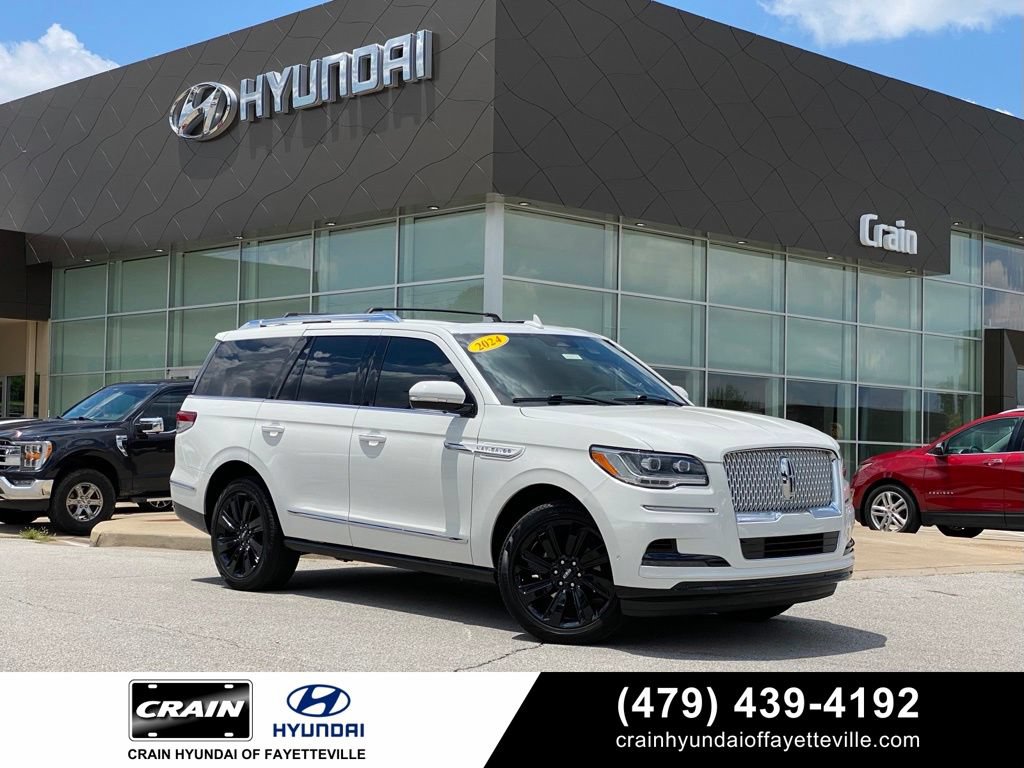 Used 2024 Lincoln Navigator Reserve