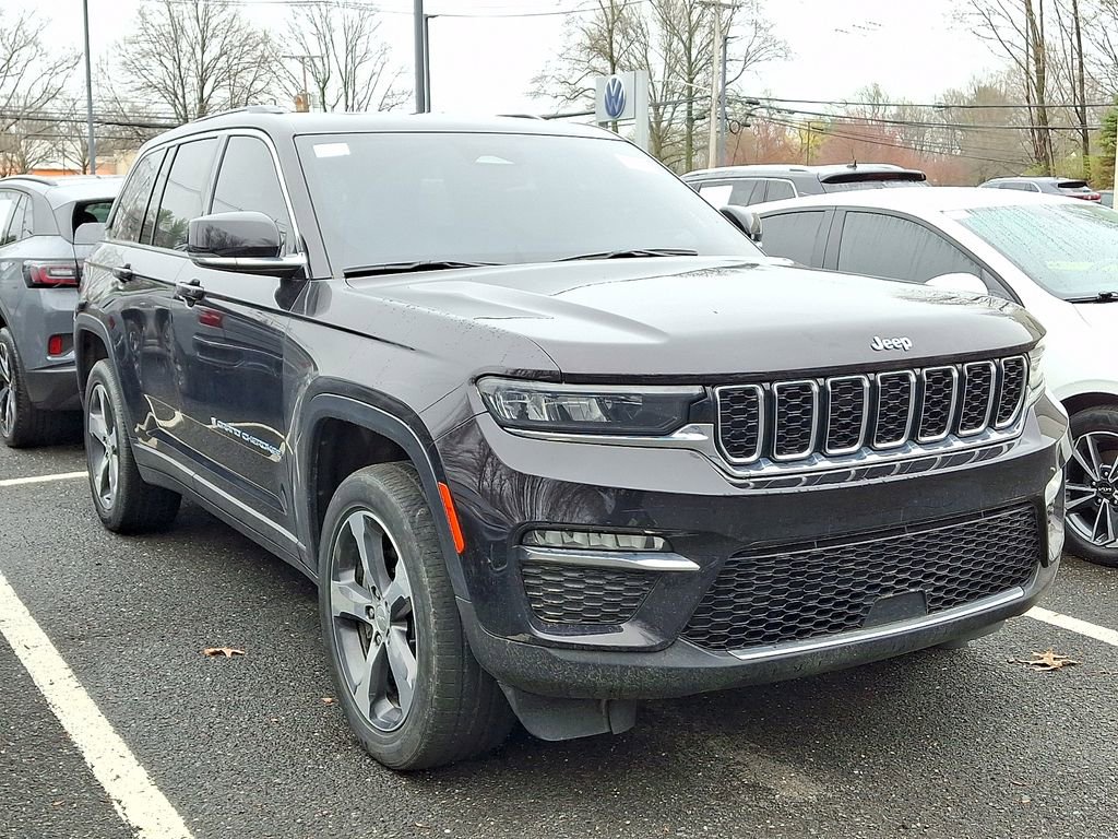 Used 2022 Jeep Grand Cherokee Limited 4xe image 3