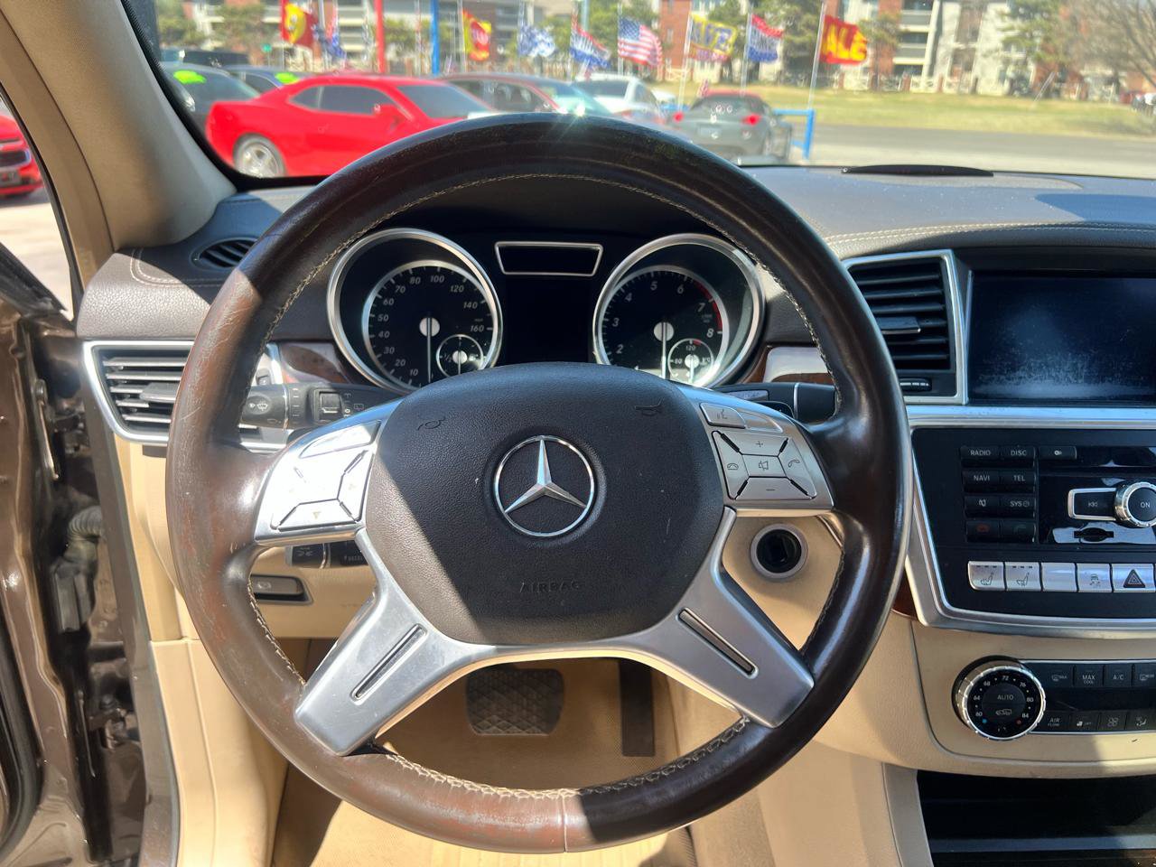 Used 2014 Mercedes-Benz GL 450 4MATIC image 10