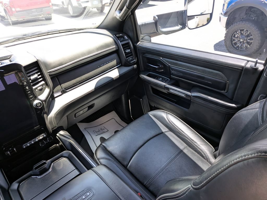 Used 2022 RAM 3500 Limited w/ Safety Group AWD/4WD image 15