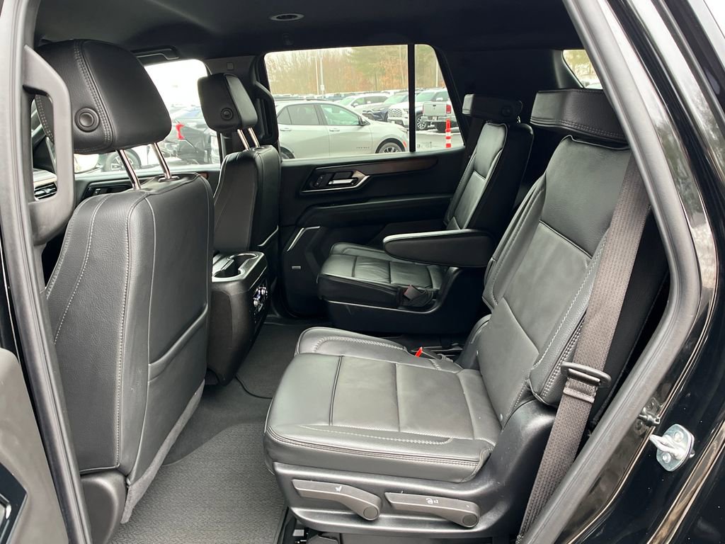 Used 2025 GMC Yukon Denali image 21