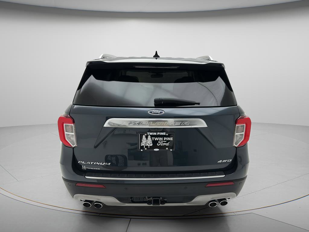 Used 2023 Ford Explorer Platinum w/ Technology Package AWD/4WD image 6