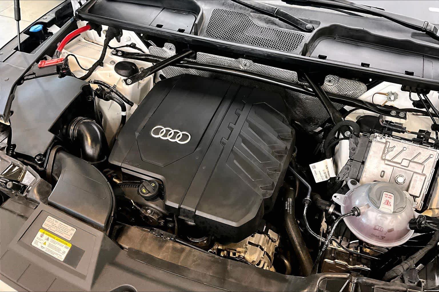Used 2023 Audi Q5 2.0T Premium Plus w/ Premium Plus Package AWD/4WD image 31