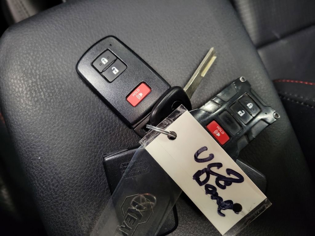 Used 2019 Toyota Tacoma TRD Pro AWD/4WD image 16