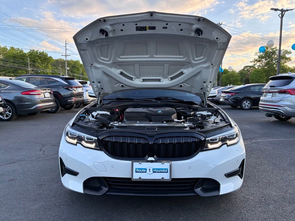 Used 2020 BMW 330i xDrive Sedan w/ Convenience Package AWD/4WD image 10