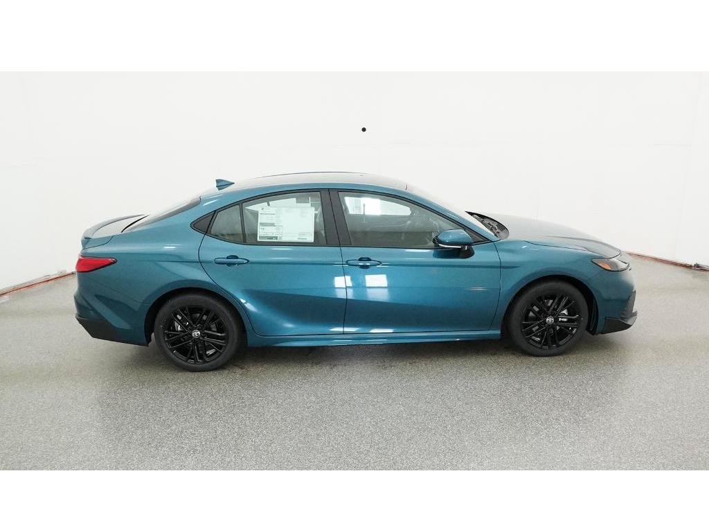 New 2026 Toyota Camry SE FWD image 11