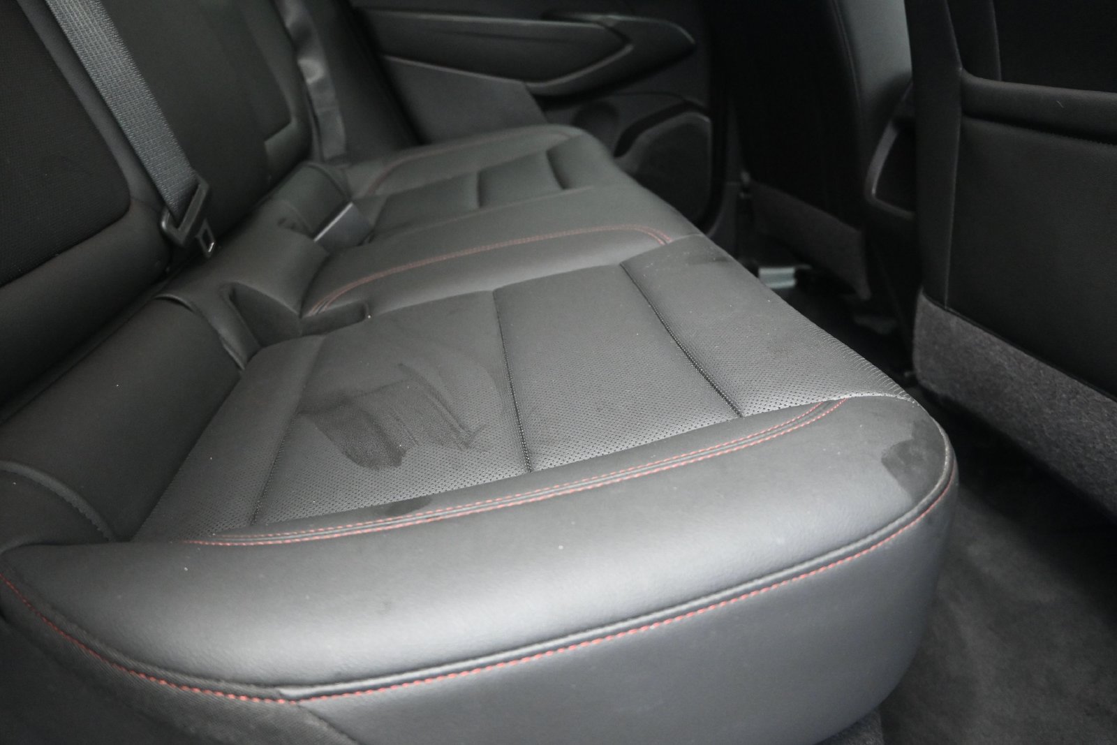 Certified 2024 Chevrolet Trax RS FWD image 21