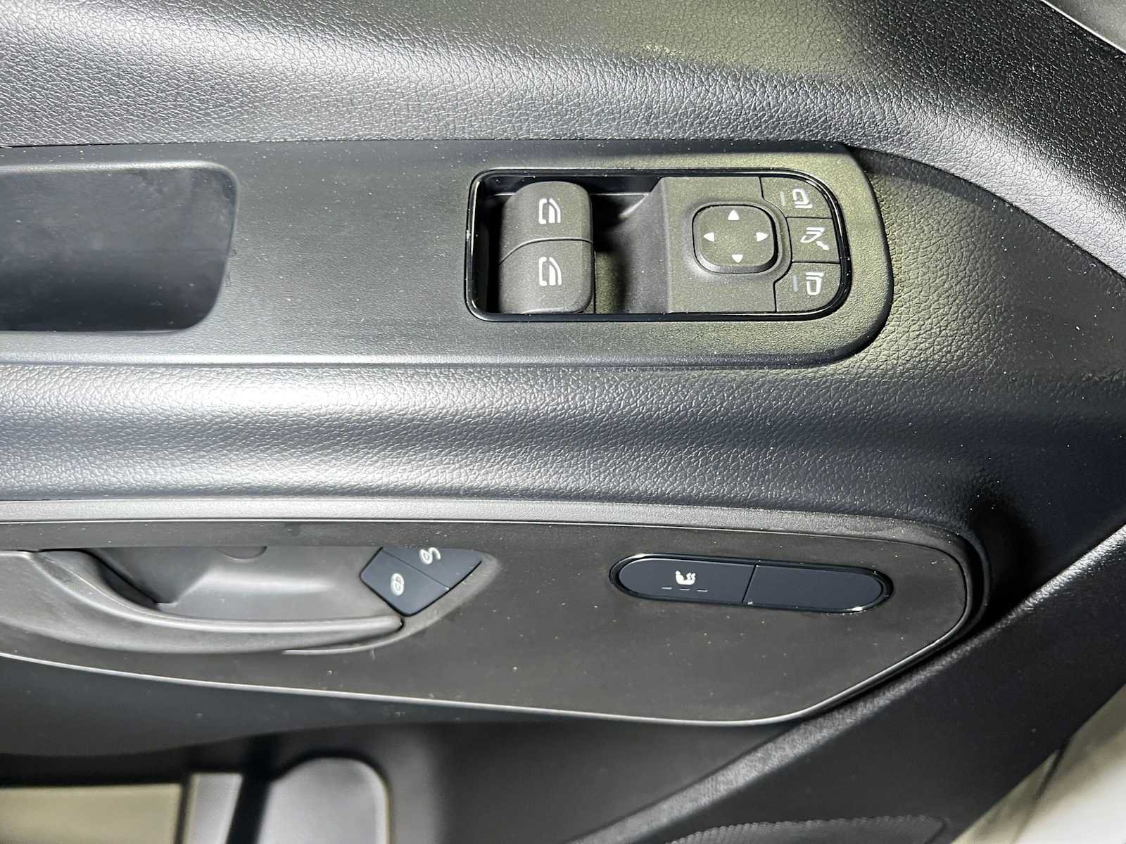 Used 2026 Mercedes-Benz Sprinter 2500 image 21