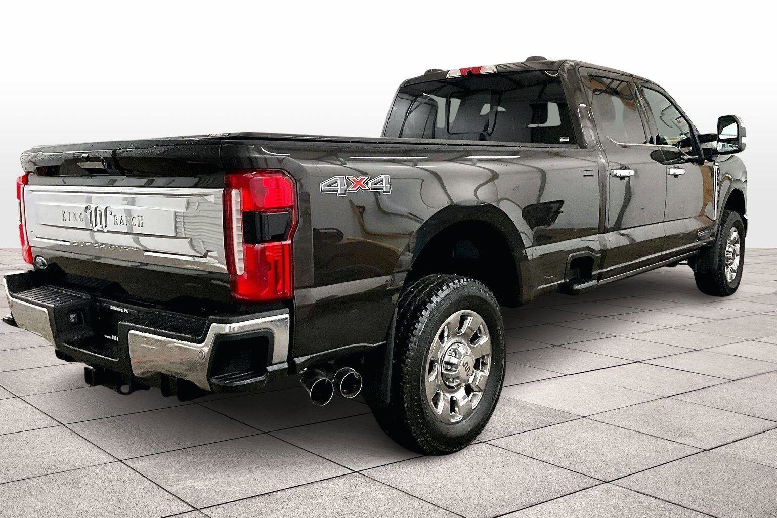 Used 2024 Ford F350 King Ranch w/ Chrome Package image 11