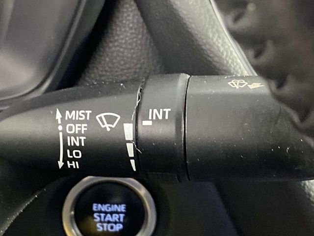Used 2023 Toyota Corolla SE w/ SE Premium Package image 19