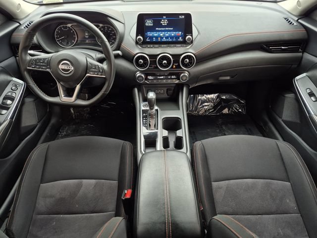 Used 2025 Nissan Sentra SR FWD image 18