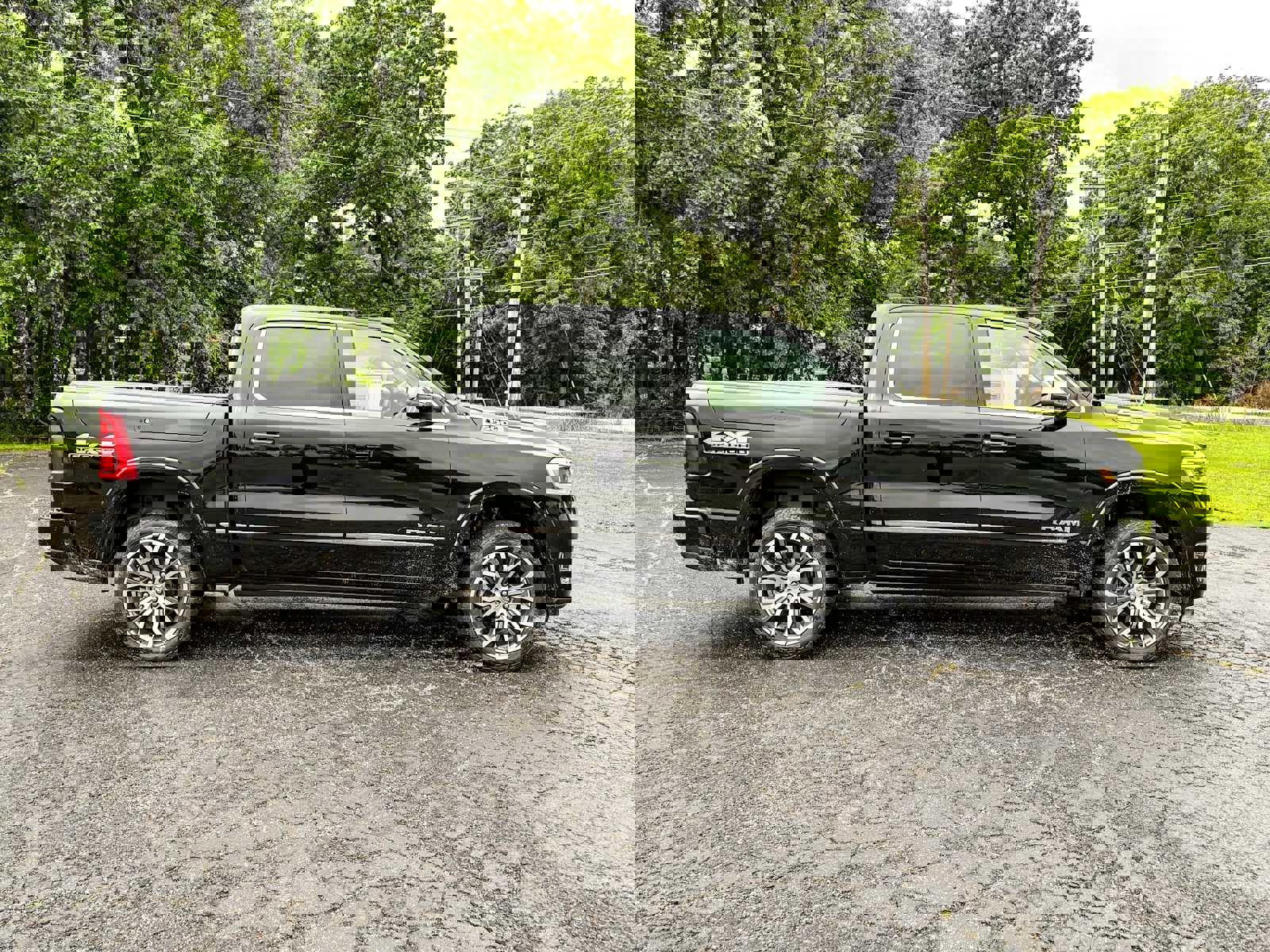 New 2025 RAM 1500 Tungsten w/ Off Road Group image 9