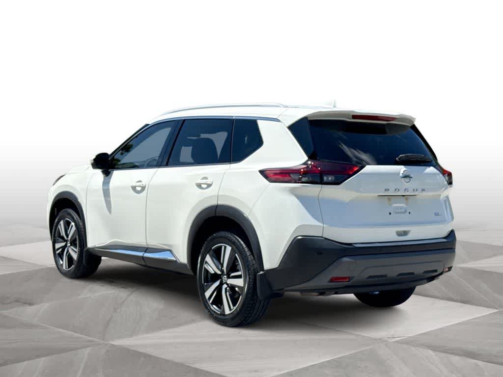 Used 2021 Nissan Rogue SL FWD image 5