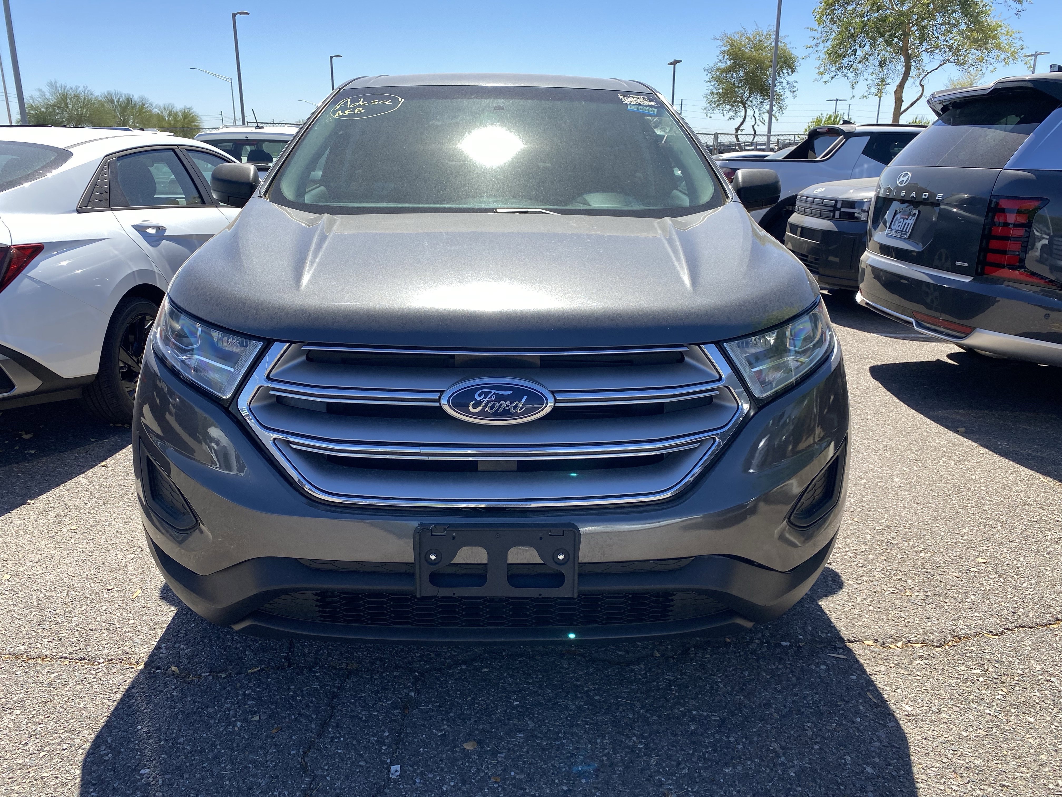 Used 2018 Ford Edge SE image 6
