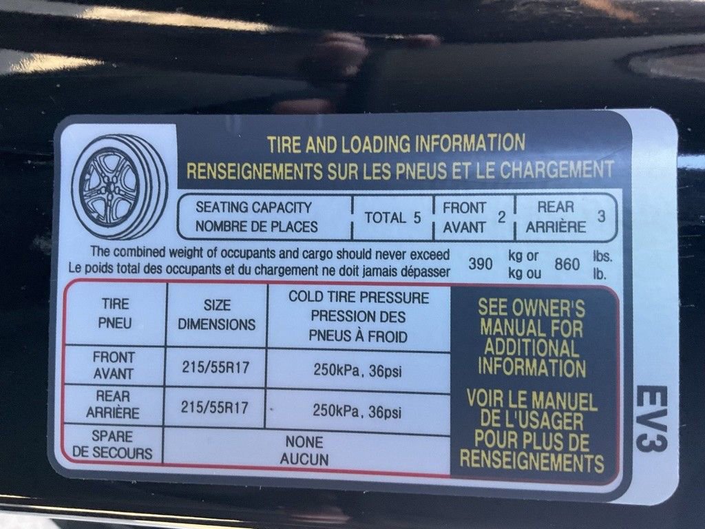 Used 2022 Hyundai Kona Limited w/ Cargo Package image 21