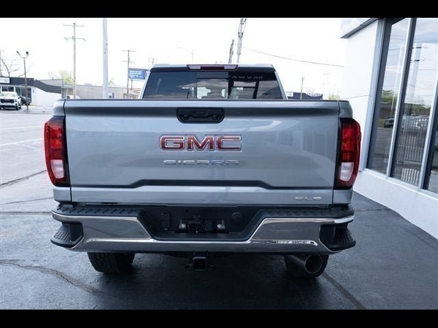 New 2026 GMC Sierra 2500 SLE w/ Preferred Package AWD/4WD image 4