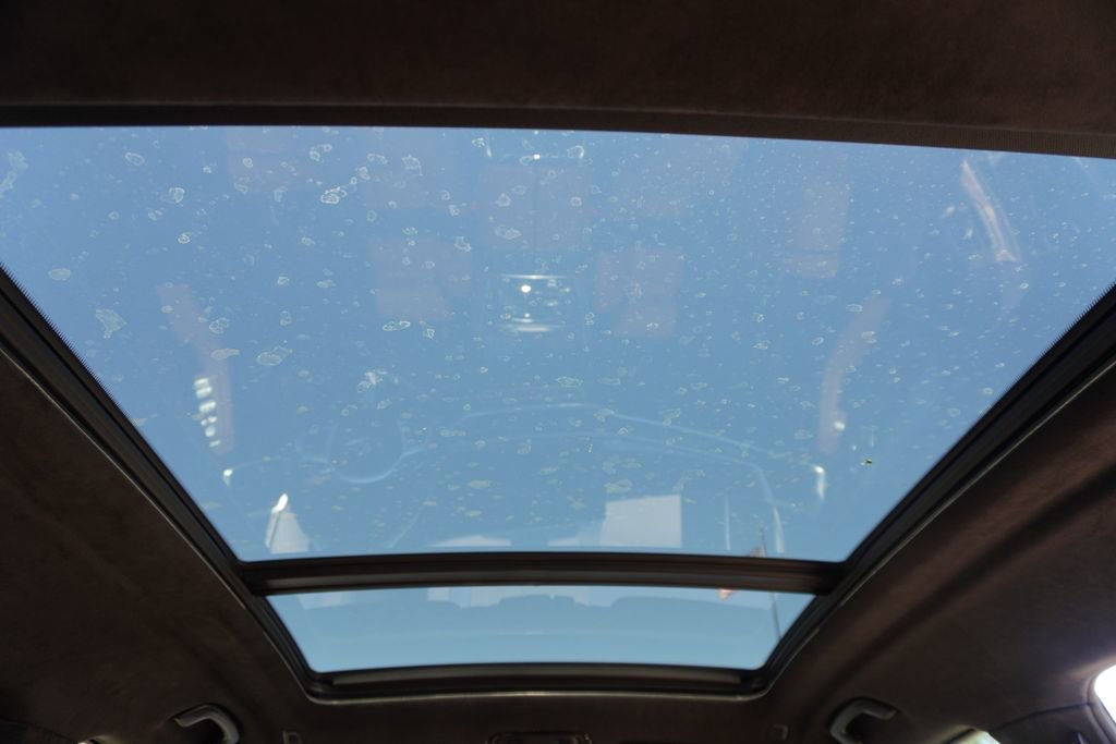 Used 2025 BMW X7 xDrive40i w/ M Sport Package AWD/4WD image 21