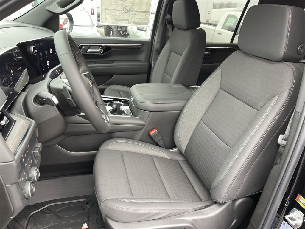 New 2026 Chevrolet Tahoe LS w/ LPO, Dark Essentials Package image 11