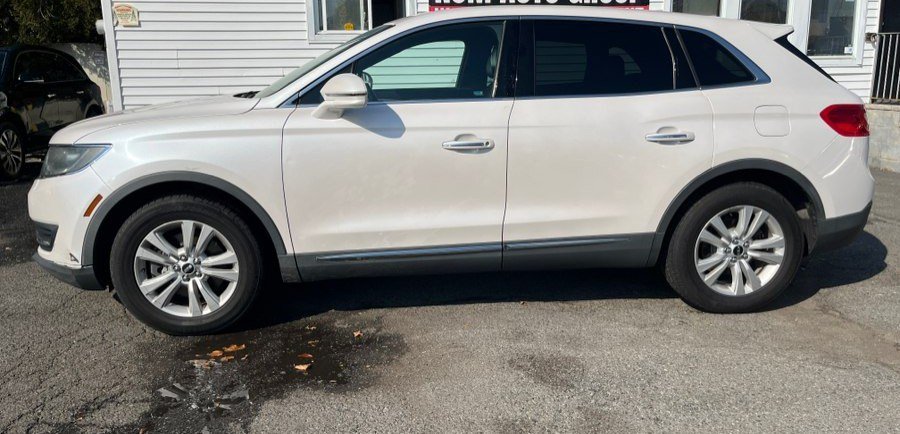 Used 2018 Lincoln MKX Premiere FWD image 3
