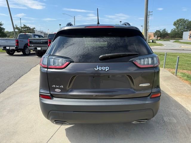 Used 2022 Jeep Cherokee Latitude Lux w/ Sun & Sound Group AWD/4WD image 9