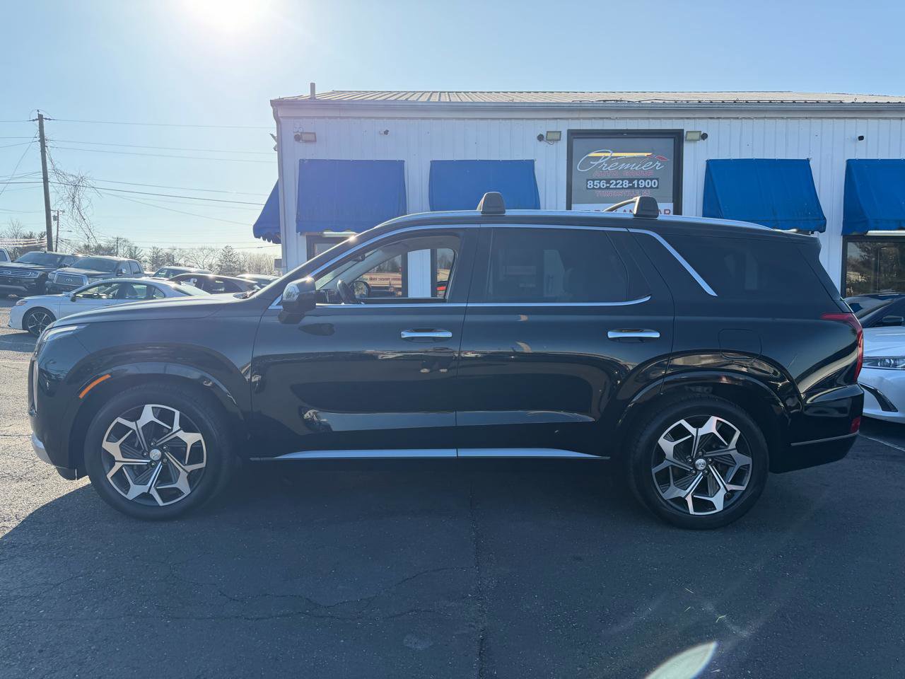 Used 2021 Hyundai Palisade Calligraphy image 8