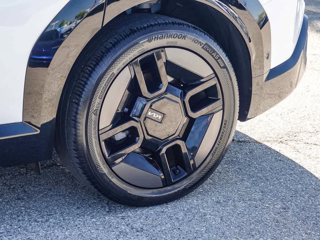 Used 2024 Kia EV9 GT-Line AWD/4WD image 10