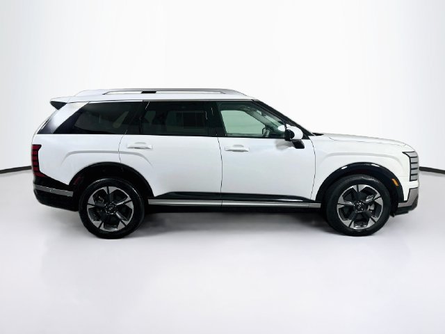 Used 2026 Hyundai Palisade Limited AWD/4WD image 11