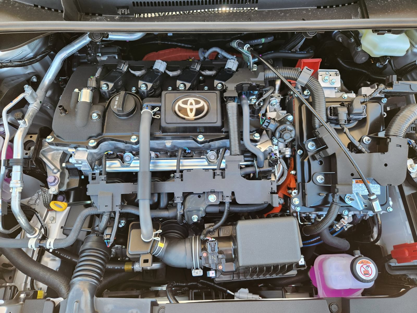 New 2026 Toyota Corolla SE w/ SE Premium Package FWD image 25