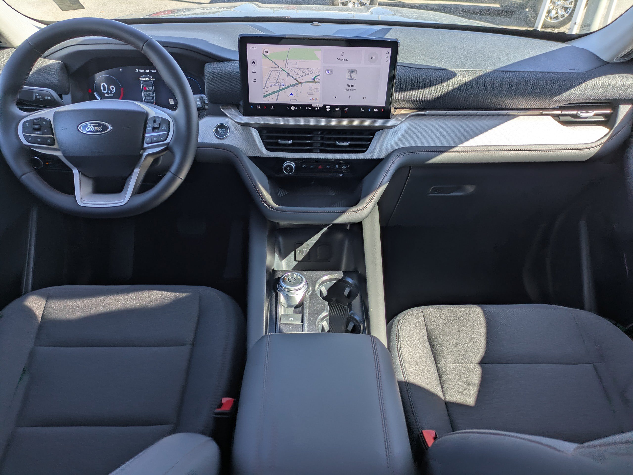 New 2026 Ford Explorer Active RWD image 14