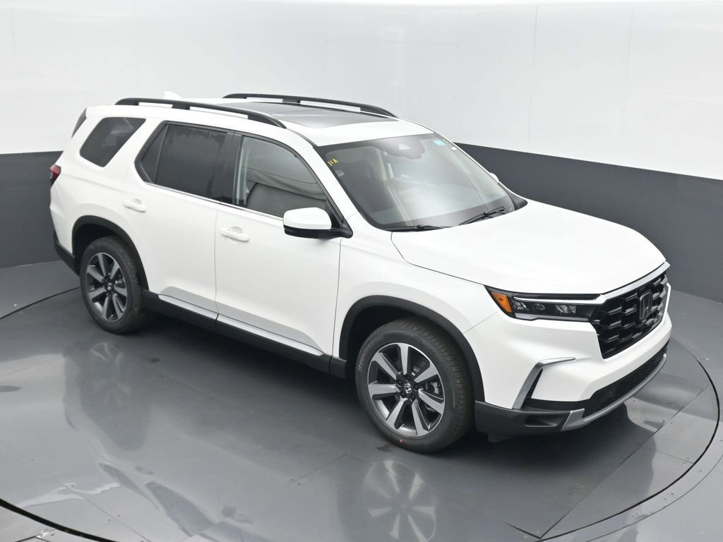 New 2025 Honda Pilot Touring image 27