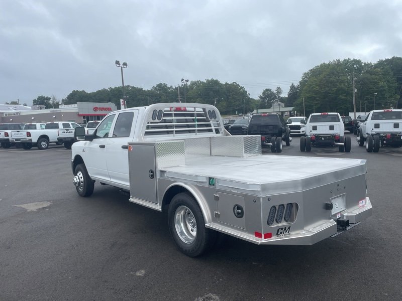 New 2025 RAM 3500 Tradesman w/ Chrome Appearance Group image 5